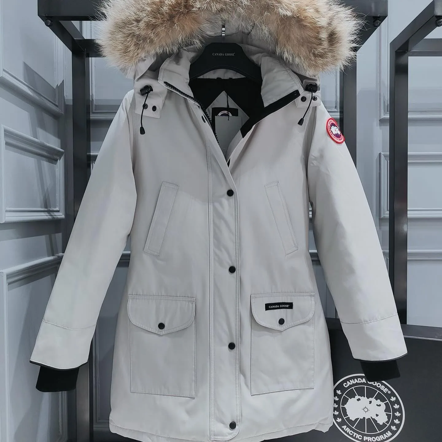 Canada Goose Parka photo 5