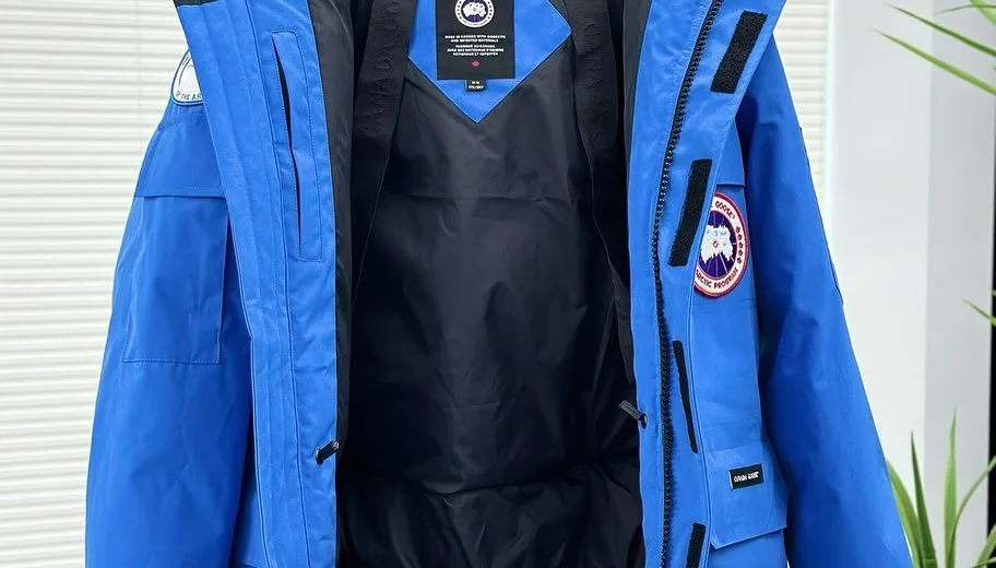 Canada Goose Jacket photo 2