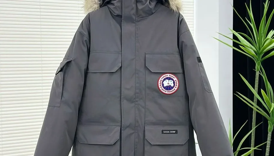 Canada Goose Parka photo 4