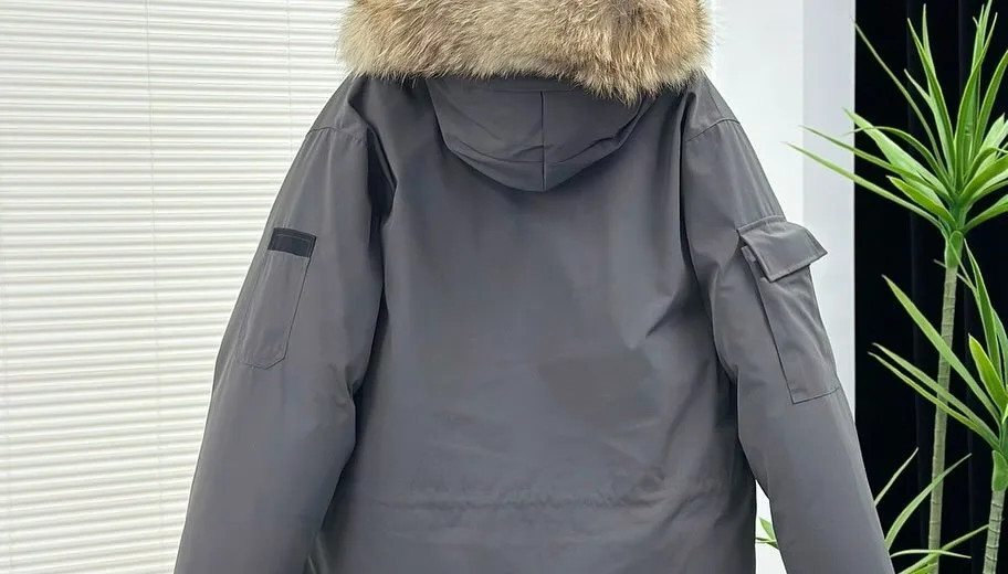 Canada Goose Parka photo 3