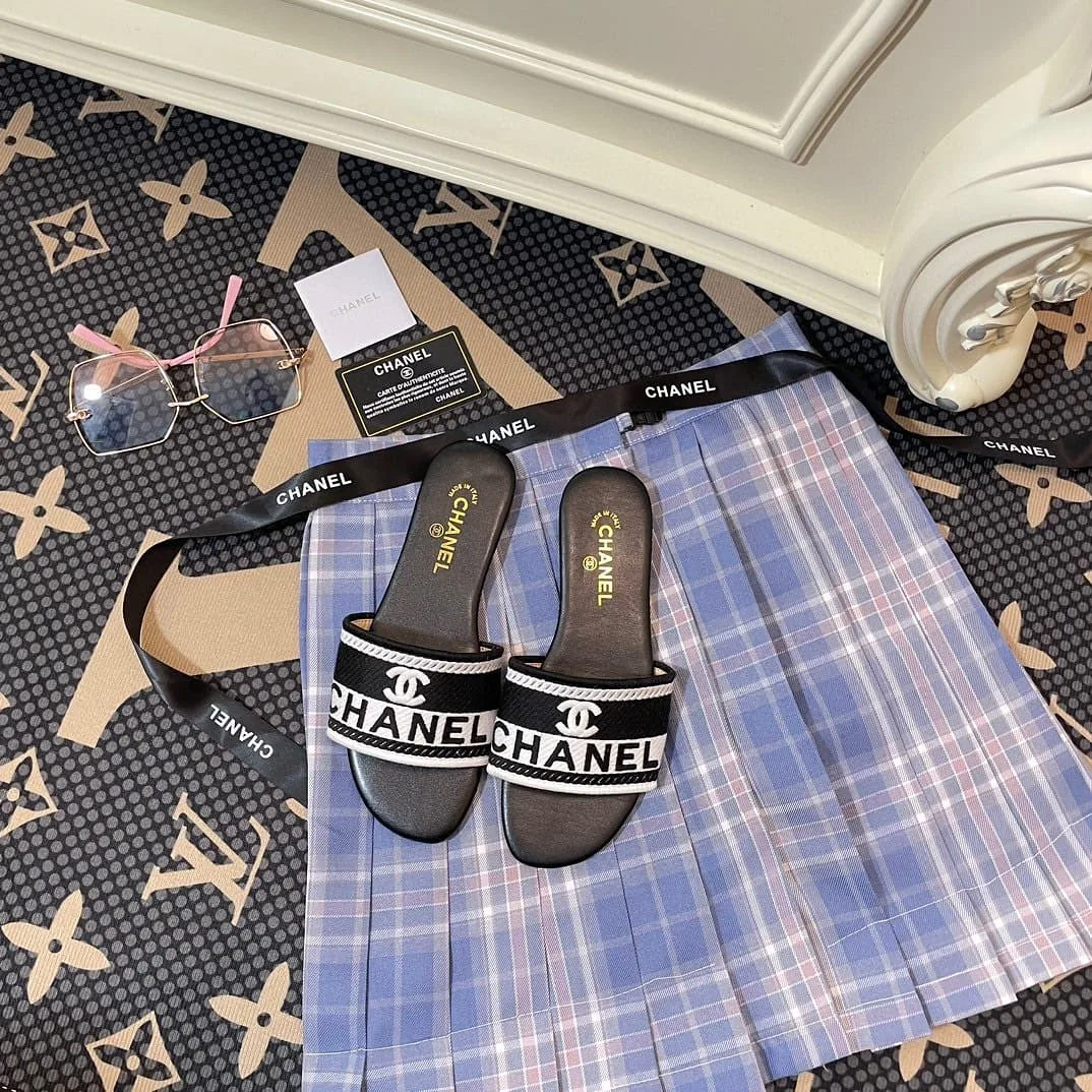 Chanel Slide Sandal photo 2