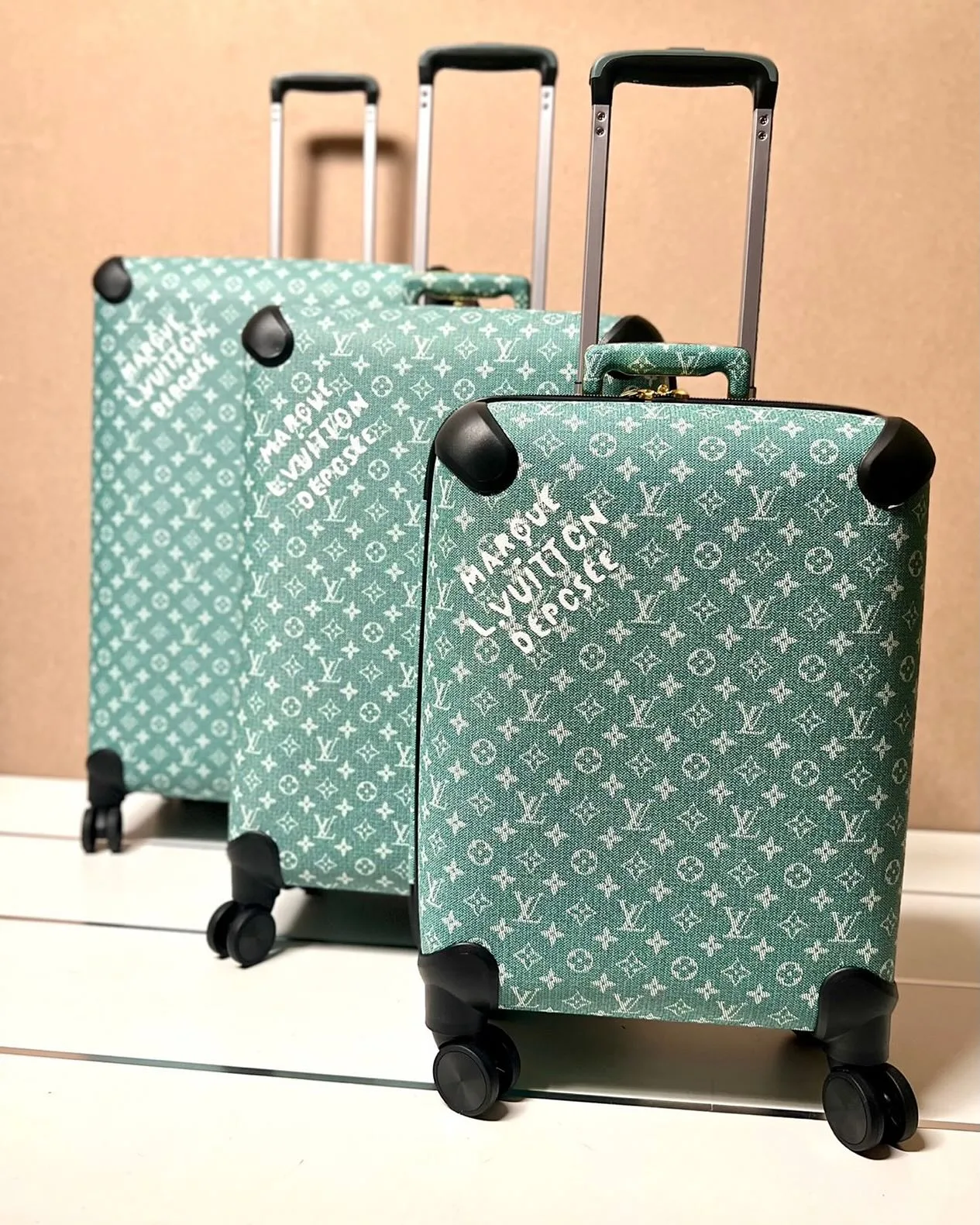 Louis Vuitton LV monogram-style hardside luggage set