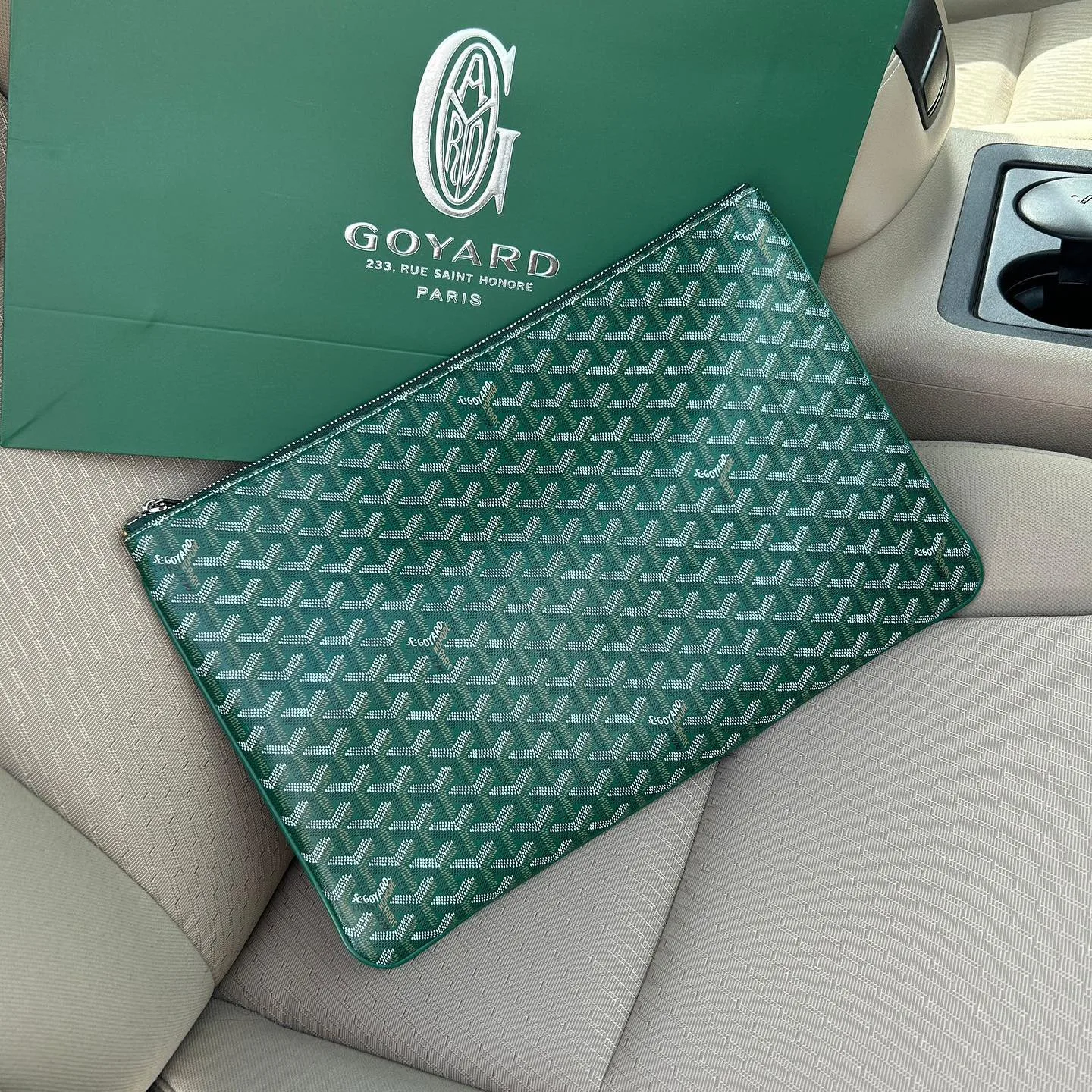 Goyard Clutch photo 4