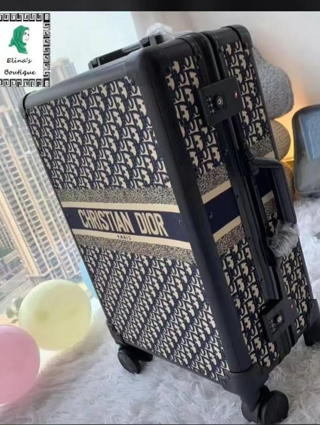 Dior Oblique Hard-Shell Luggage photo 2
