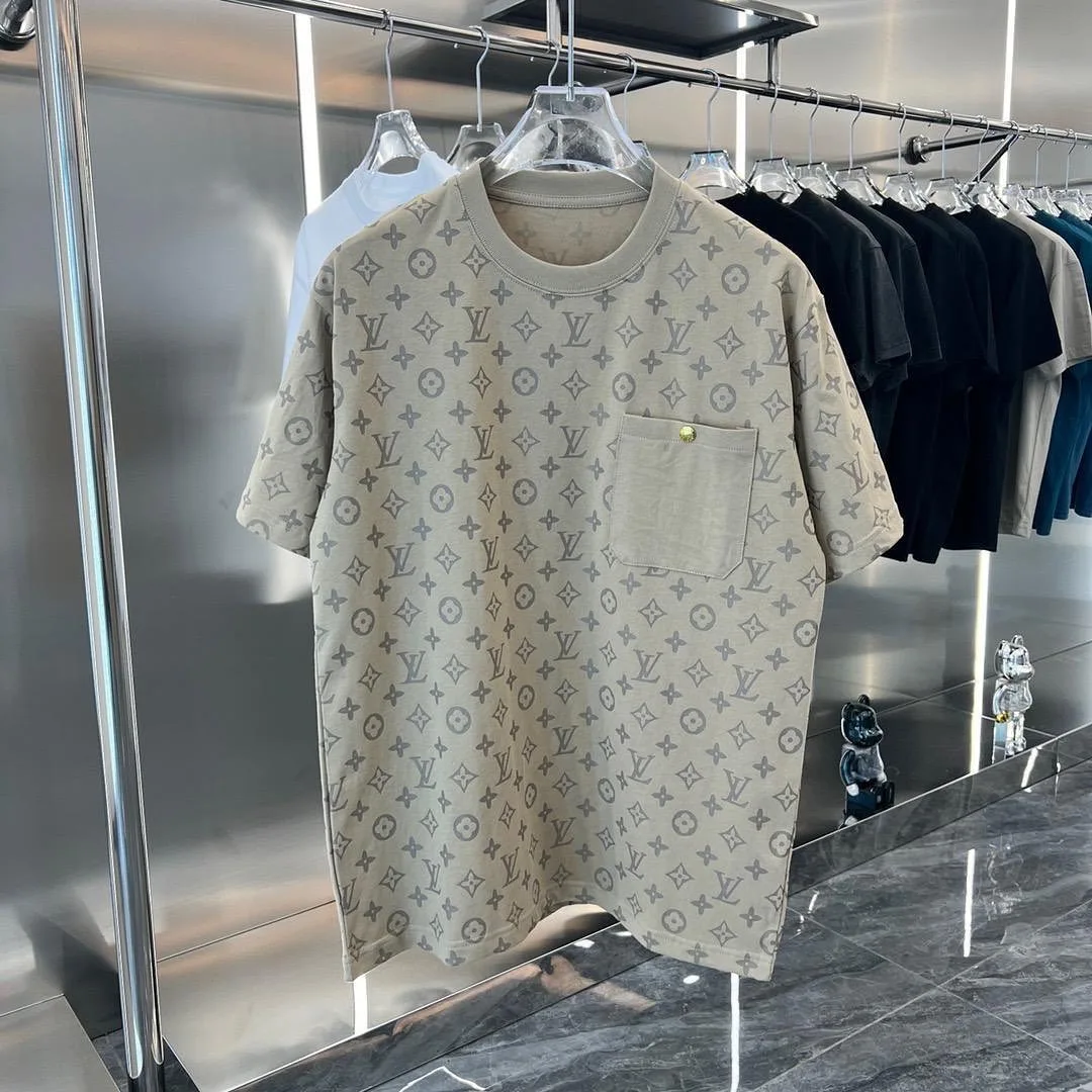 Louis Vuitton T-Shirt photo 2