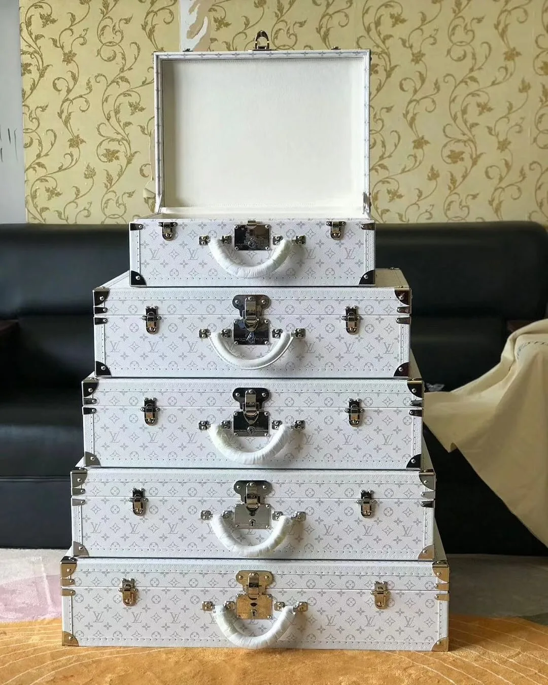 Louis Vuitton Decorative Trunk Stack photo 5