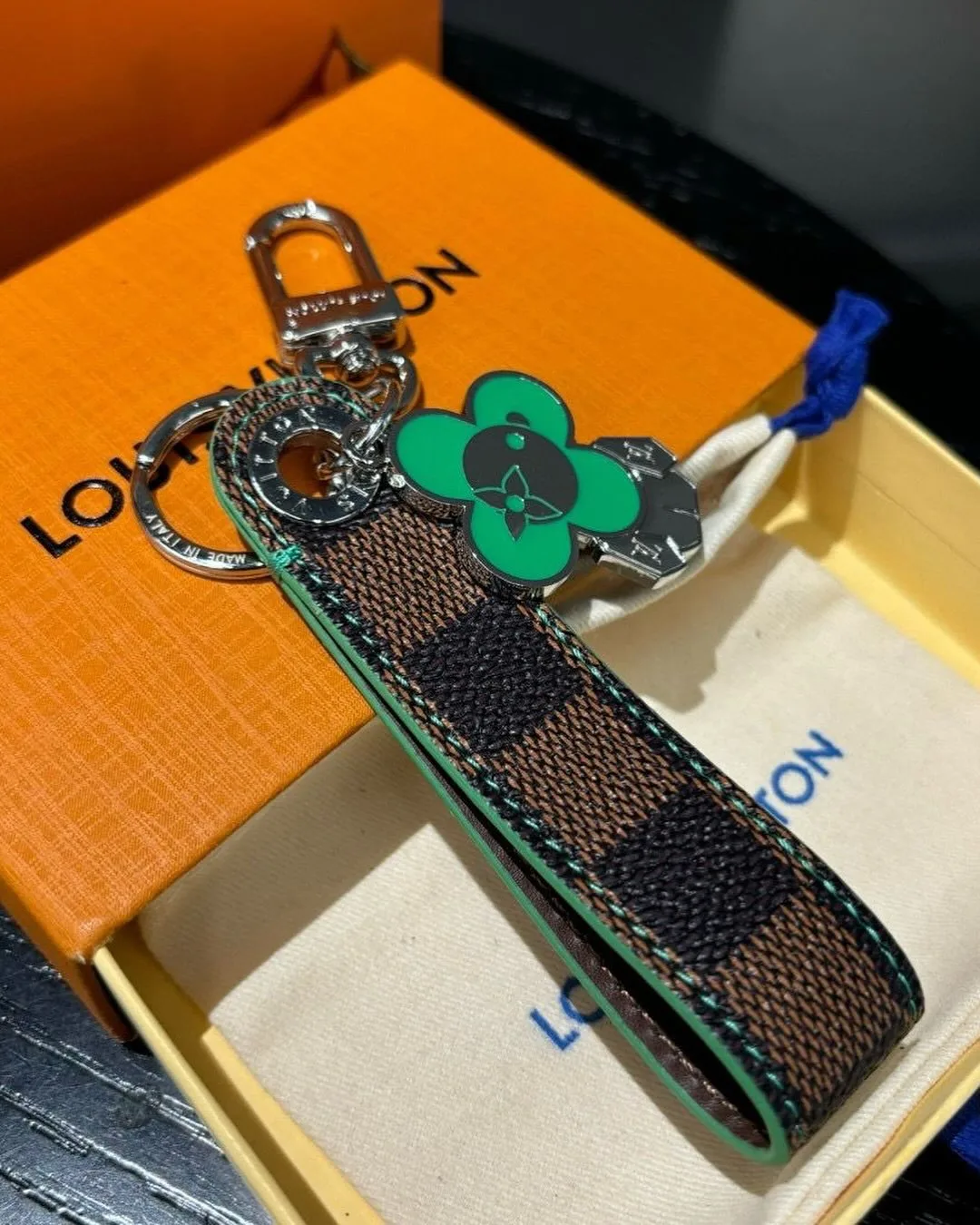 Louis Vuitton Keychain photo 3