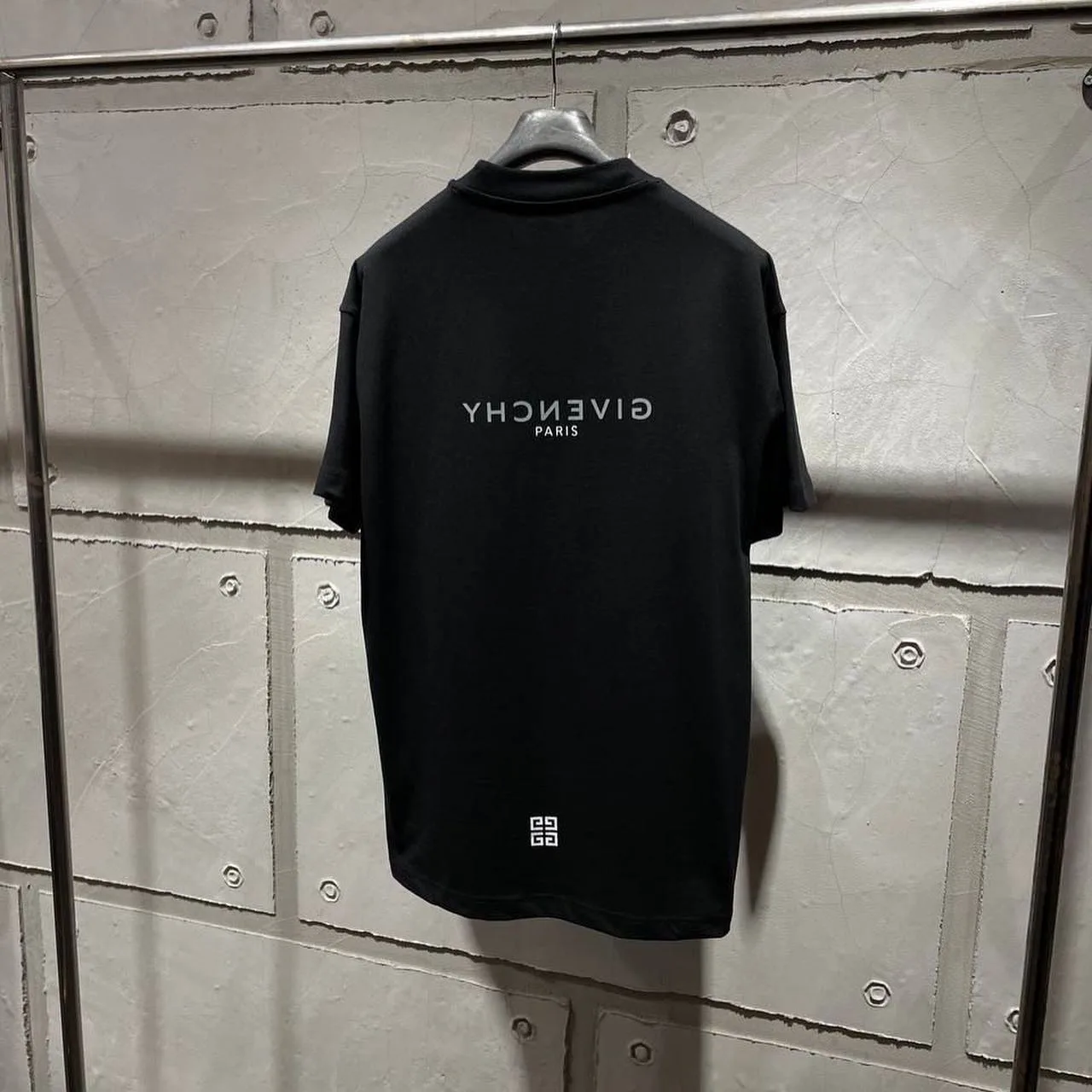 Givenchy logo T-shirt