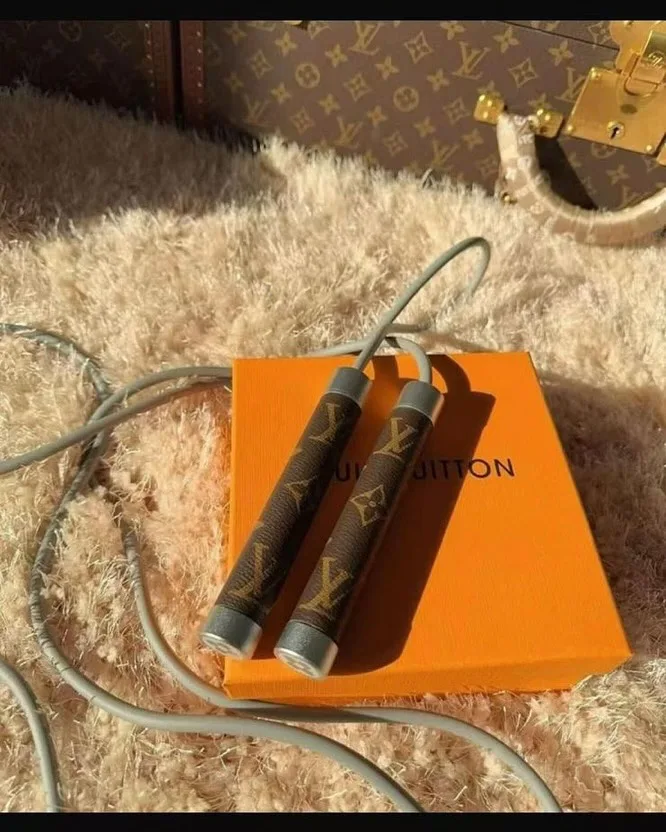 Louis Vuitton Speedy keychain photo 6