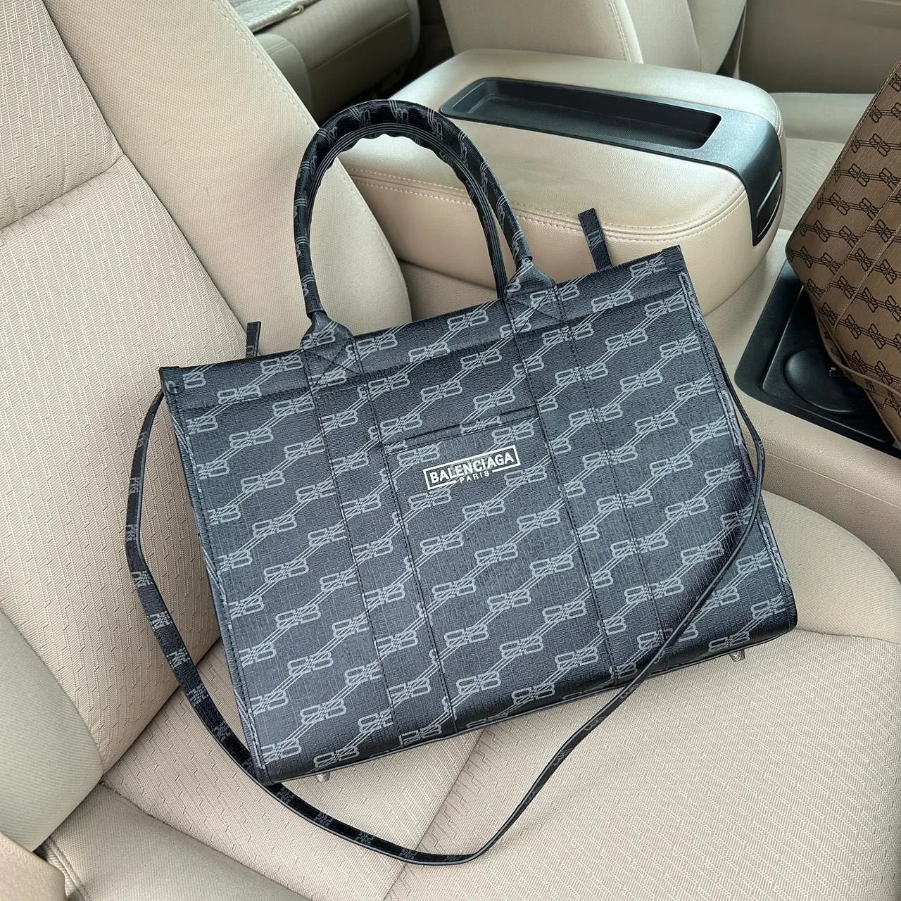 Balenciaga BB Monogram Tote photo 2