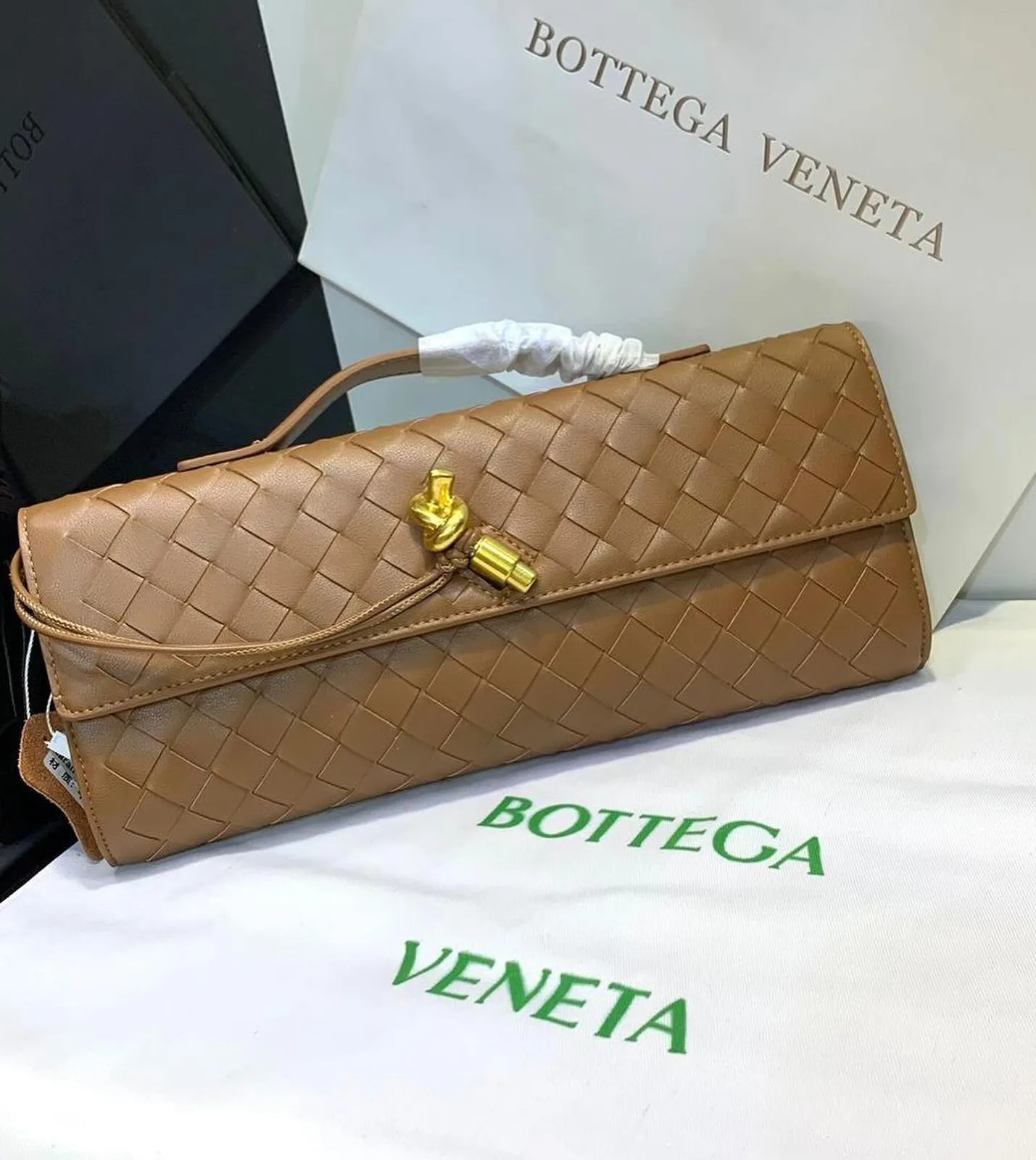 Bottega Veneta Clutch Wallet photo 2