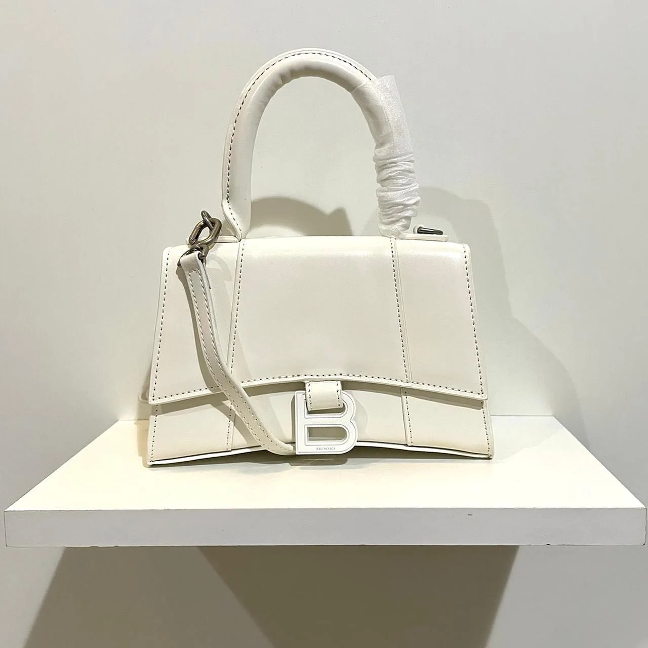 Balenciaga Hourglass photo 5