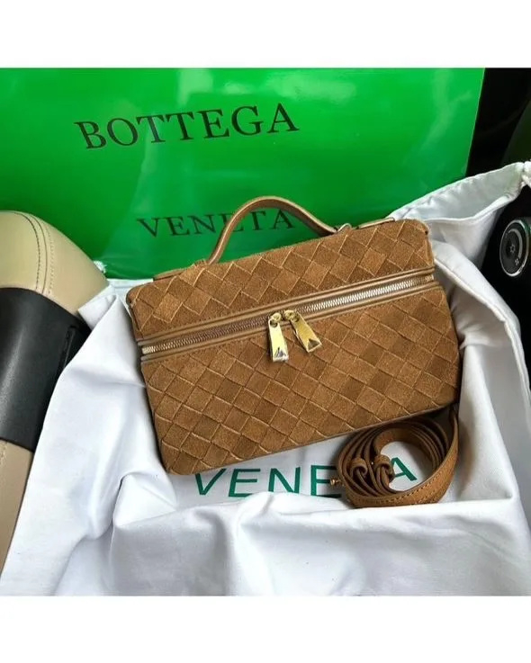 Bottega Veneta Crossbody Bag photo 5