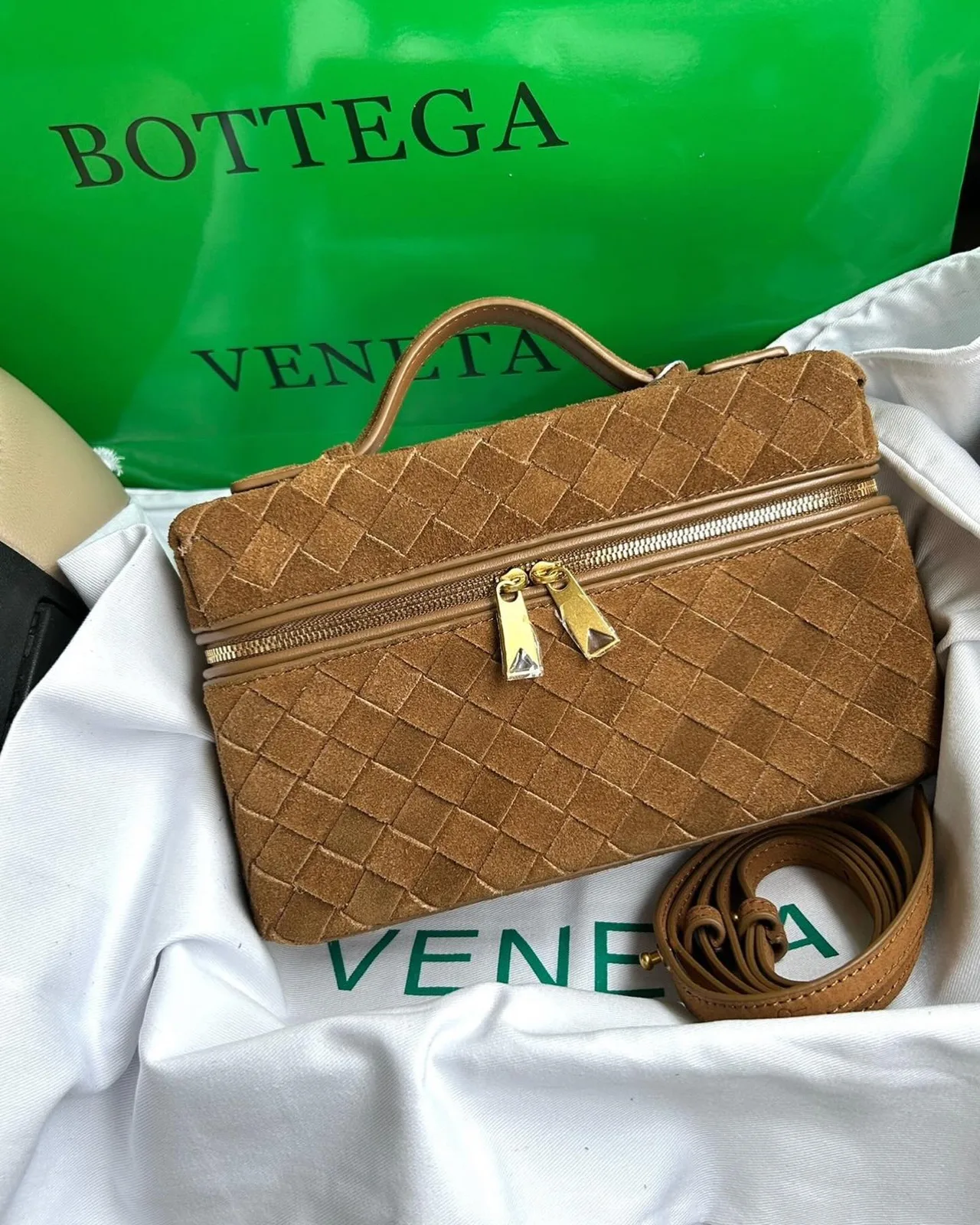 Bottega Veneta Crossbody Bag photo 3