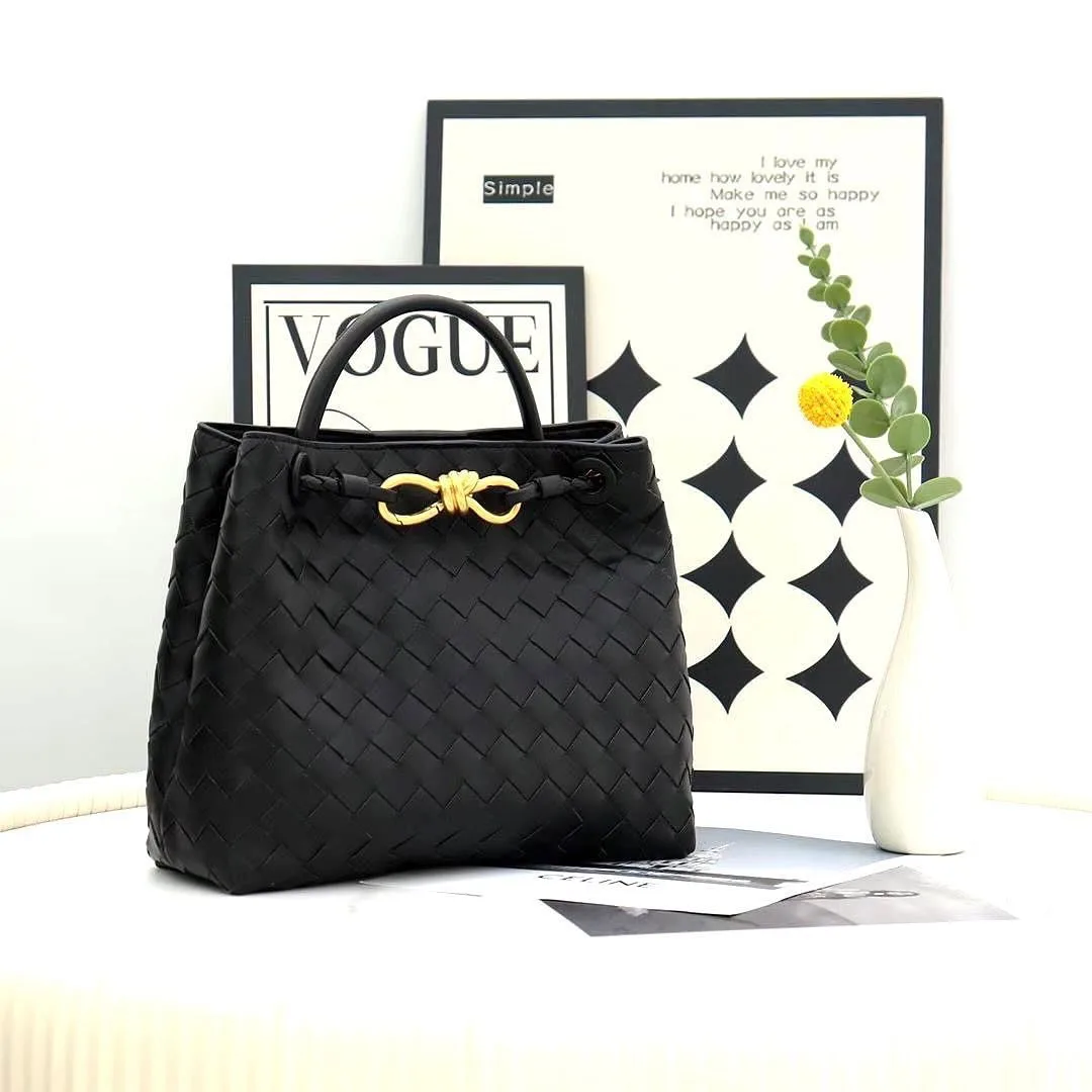 Bottega Veneta Andiamo photo 3