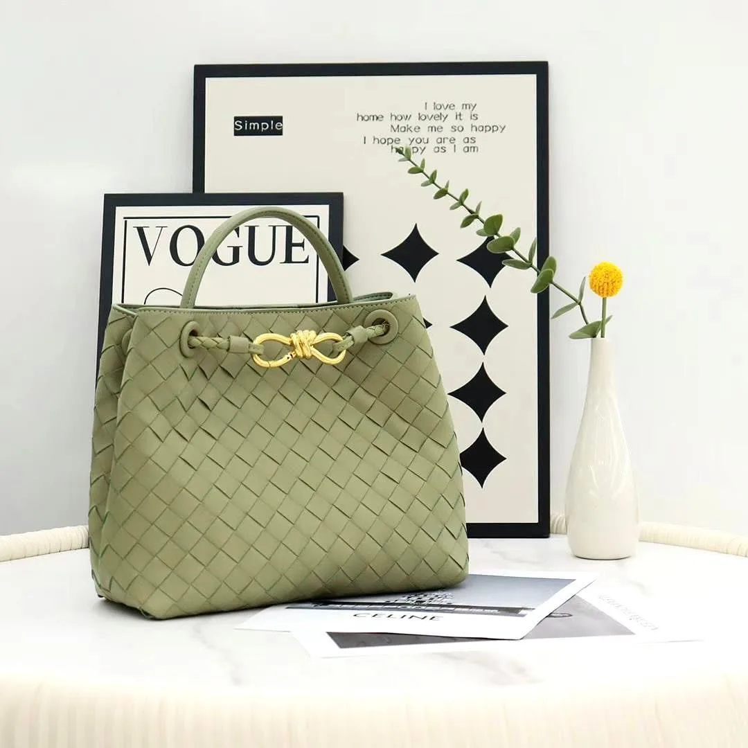 Bottega Veneta Andiamo photo 5