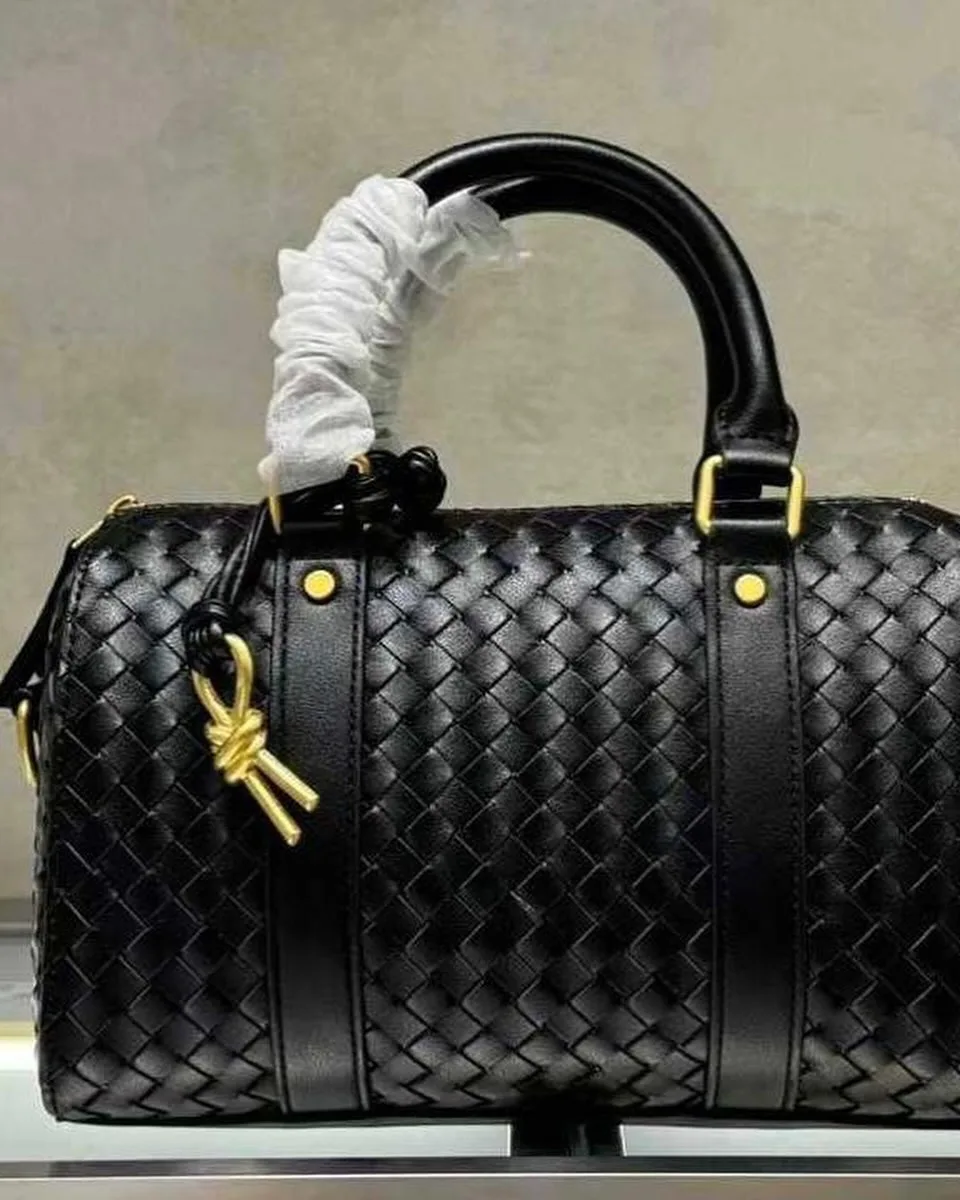 Bottega Veneta Intrecciato photo 4
