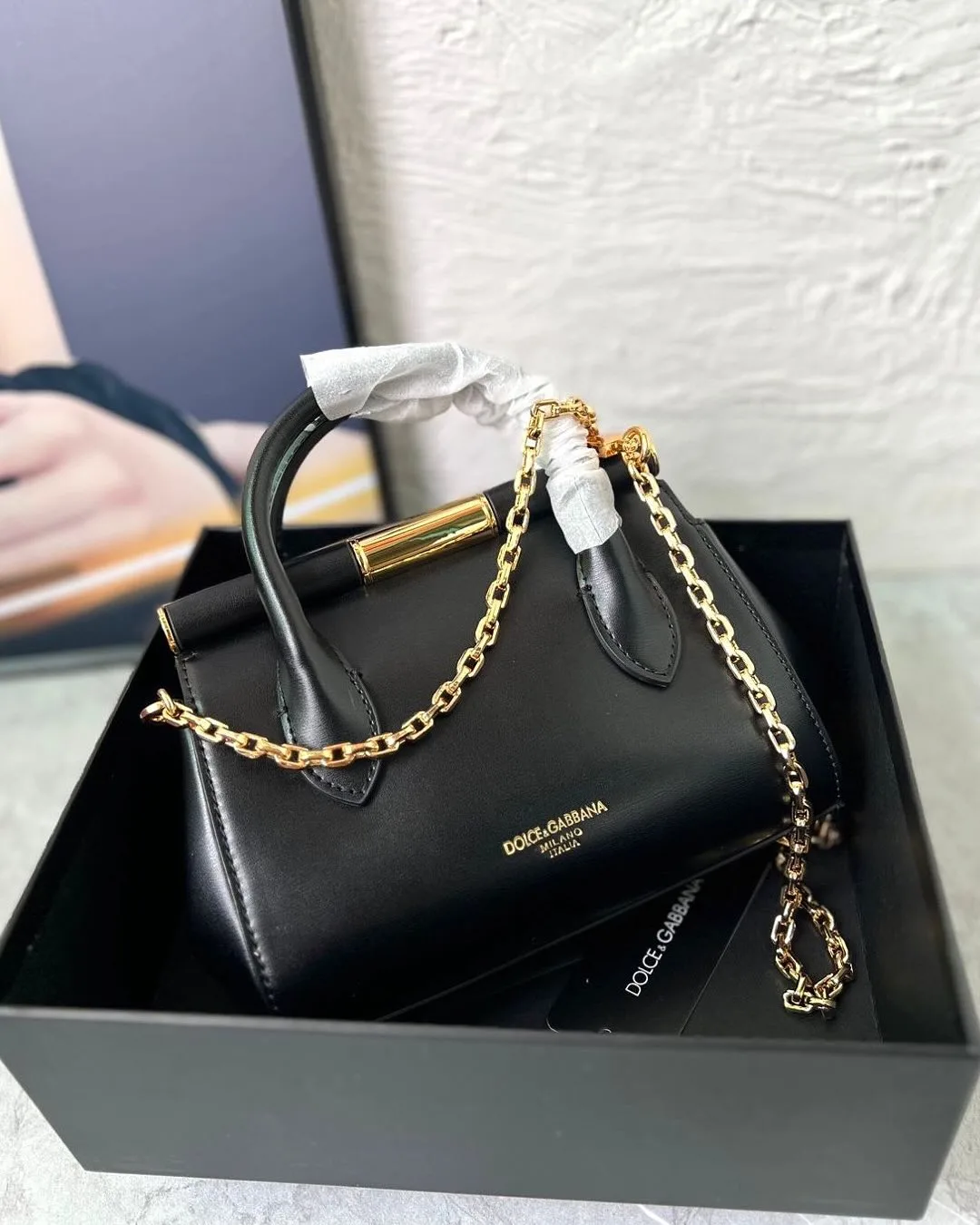 Dolce & Gabbana chain shoulder bag