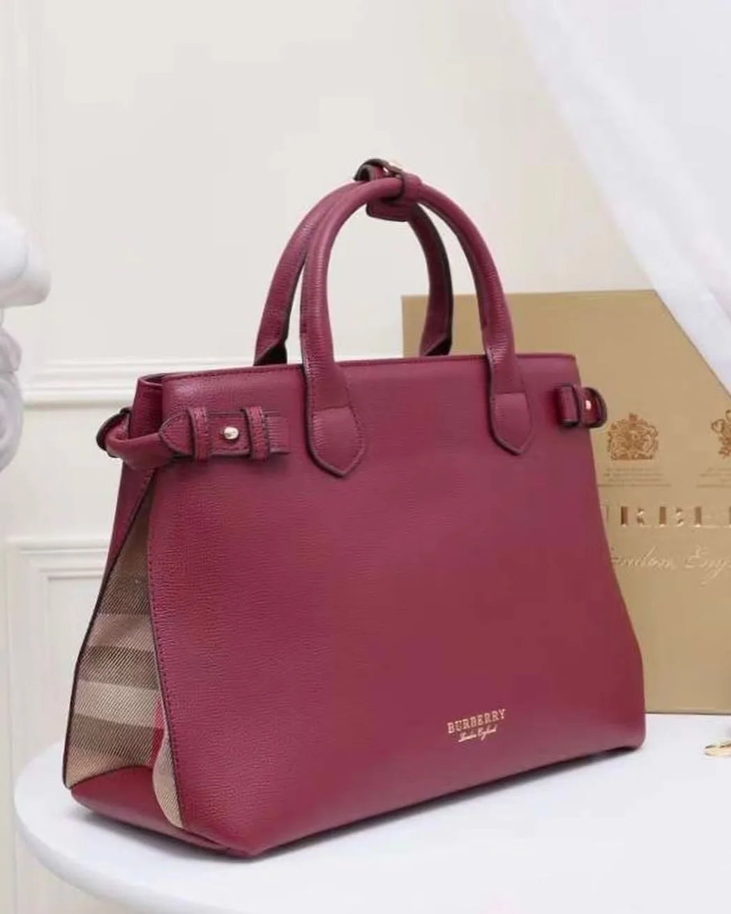 Burberry Banner tote photo 2