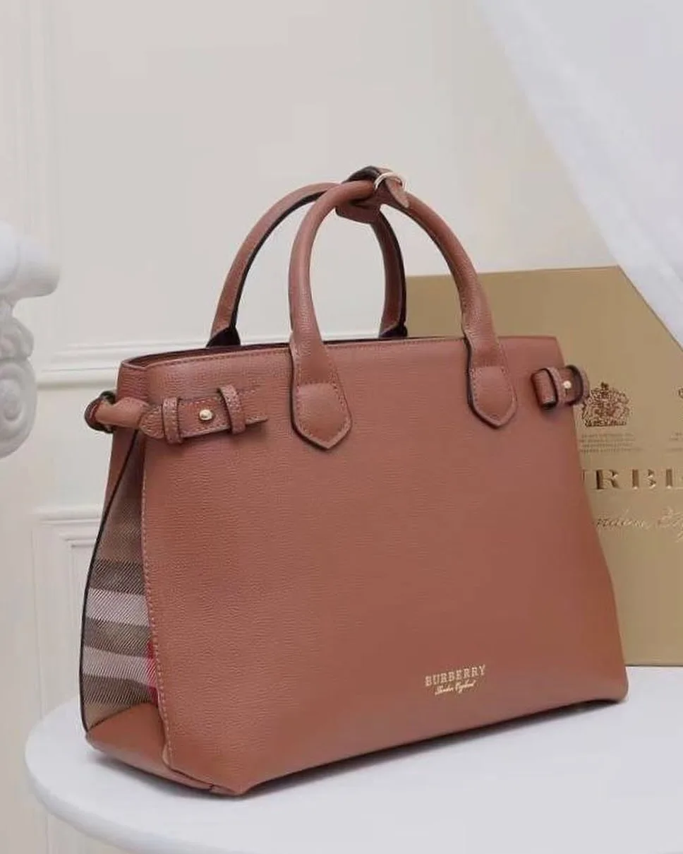 Burberry Banner tote