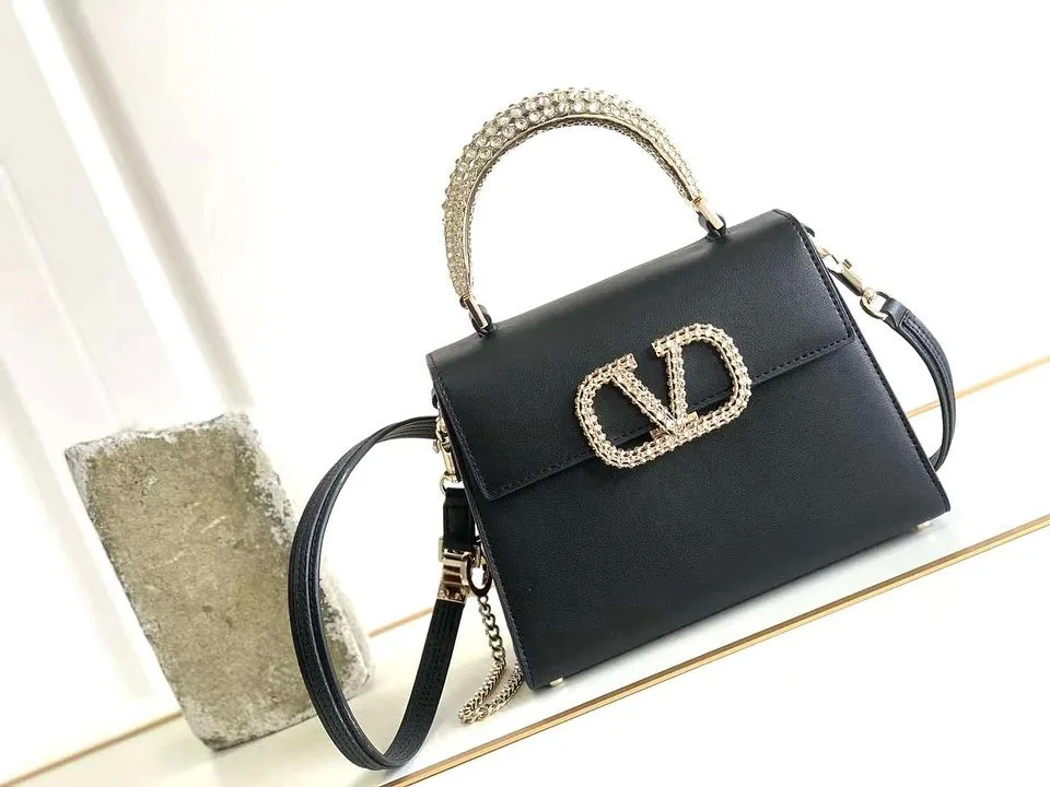 Valentino VLogo chain bag photo 4