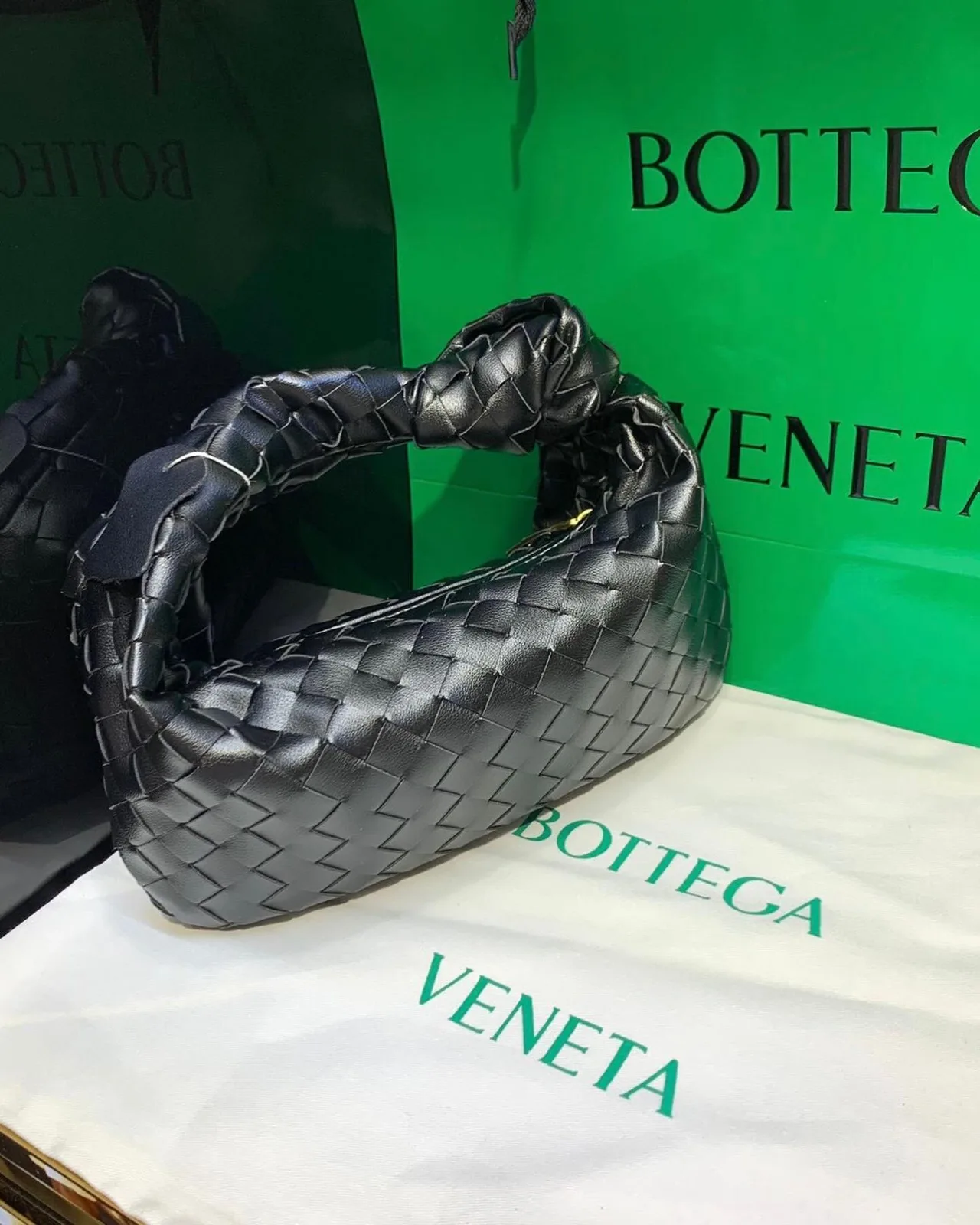 Bottega Veneta Jodie photo 6