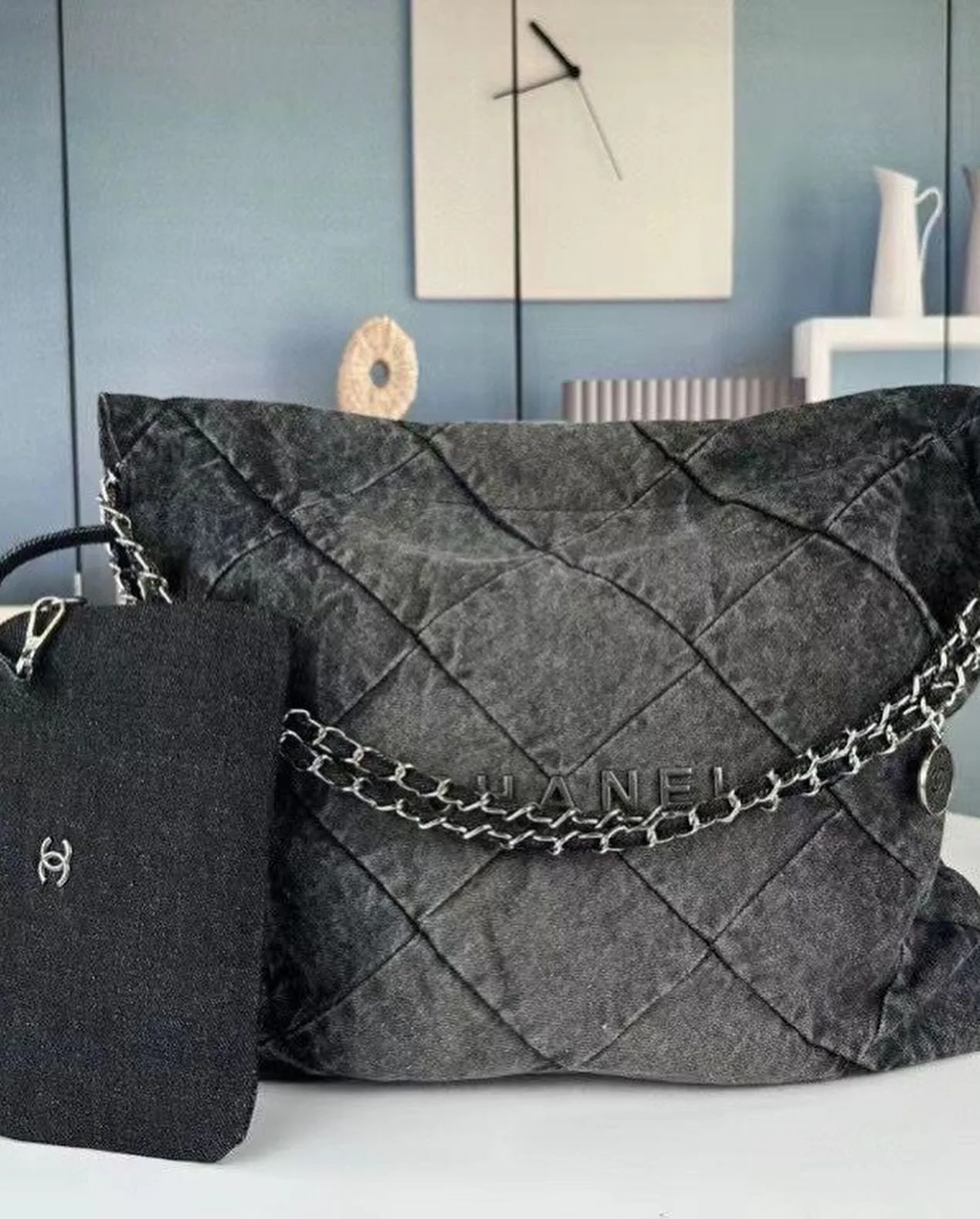 Chanel 22 Bag