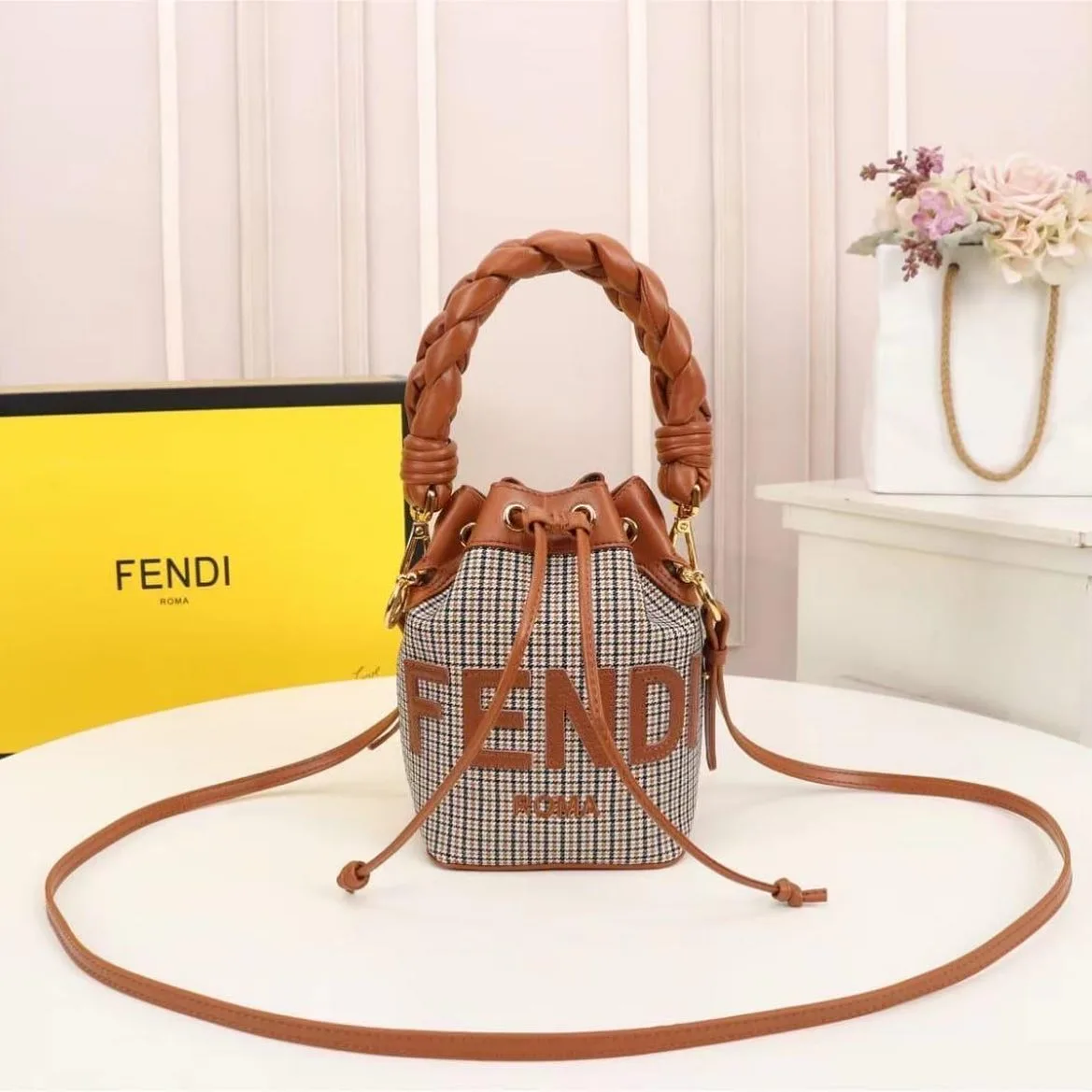 Fendi Mon Trésor bucket bag
