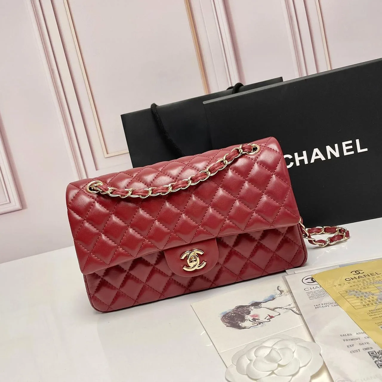 Chanel Classic Flap photo 3