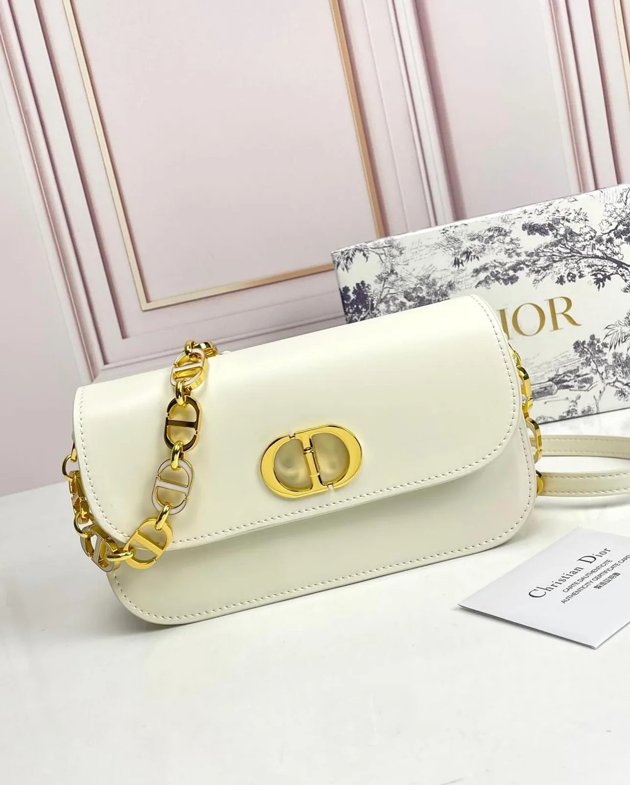 Dior 30 Montaigne