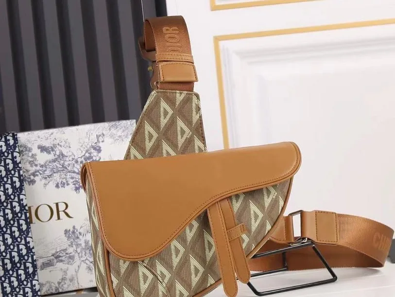 Dior Diortravel photo 9