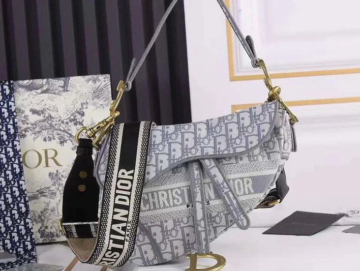 Dior Diortravel photo 4