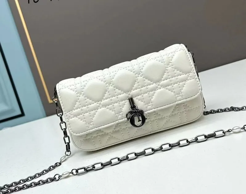 Dior Lady Dior Mini Chain Pouch photo 2