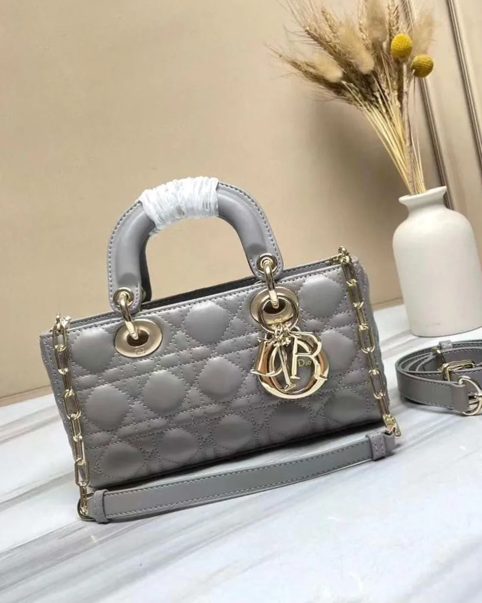Dior Mini Lady Dior photo 8