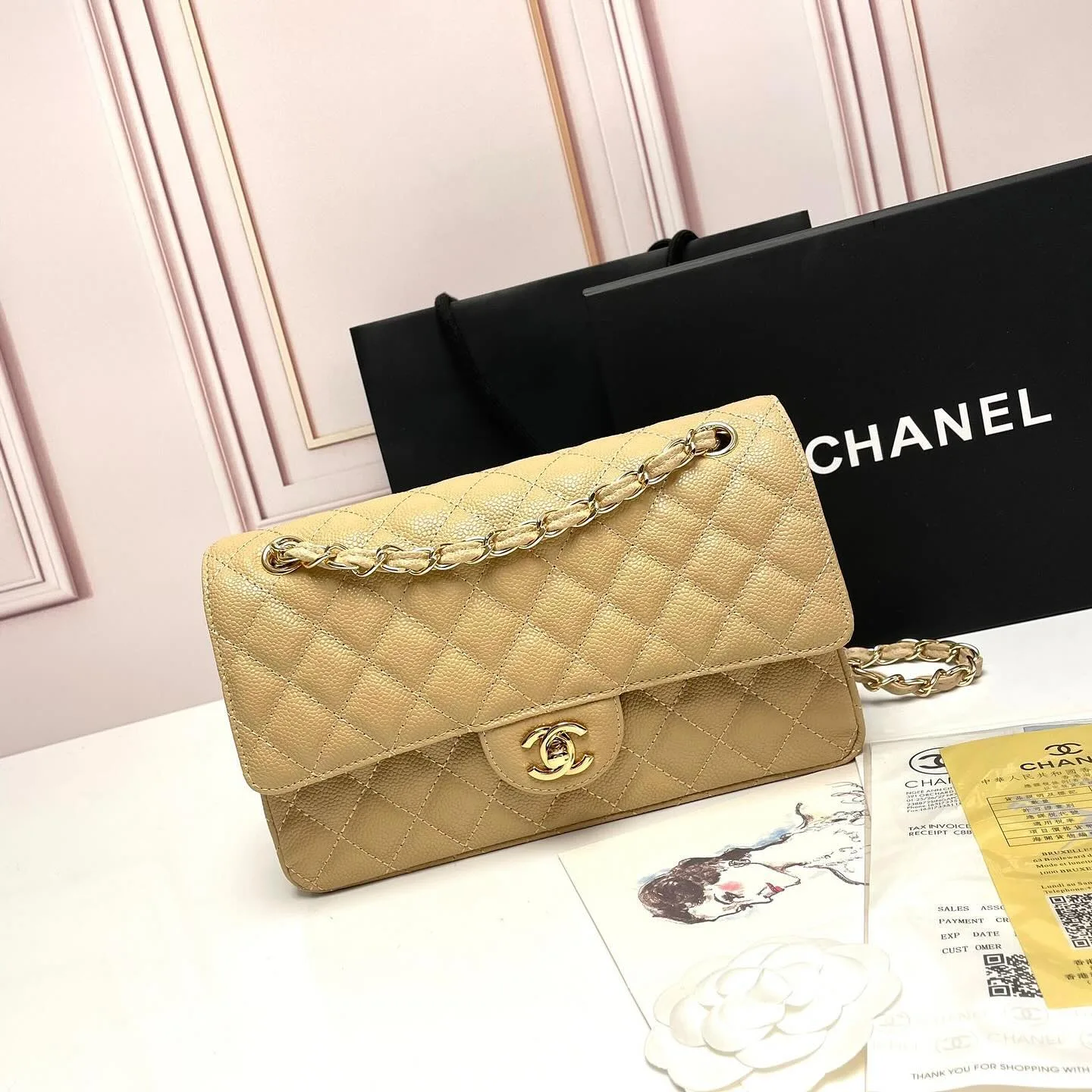 Chanel Classic Flap Bag photo 15