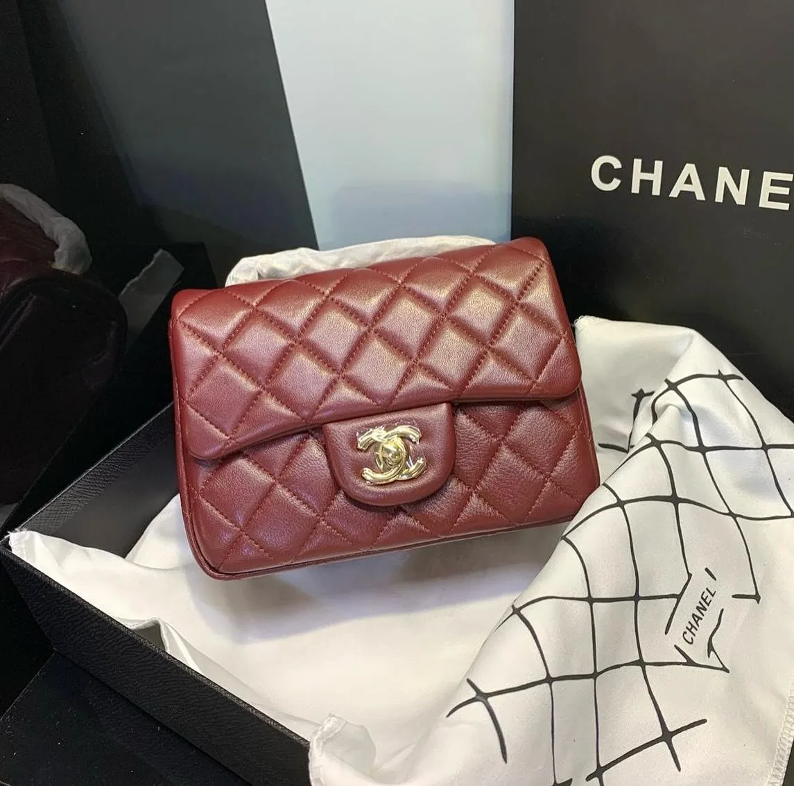 Chanel Classic Flap Bag photo 12