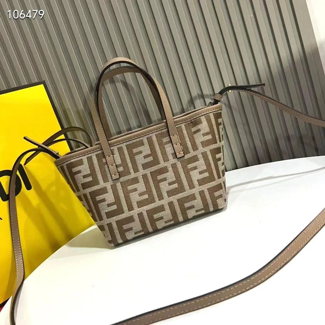 Fendi Tote Bag photo 2
