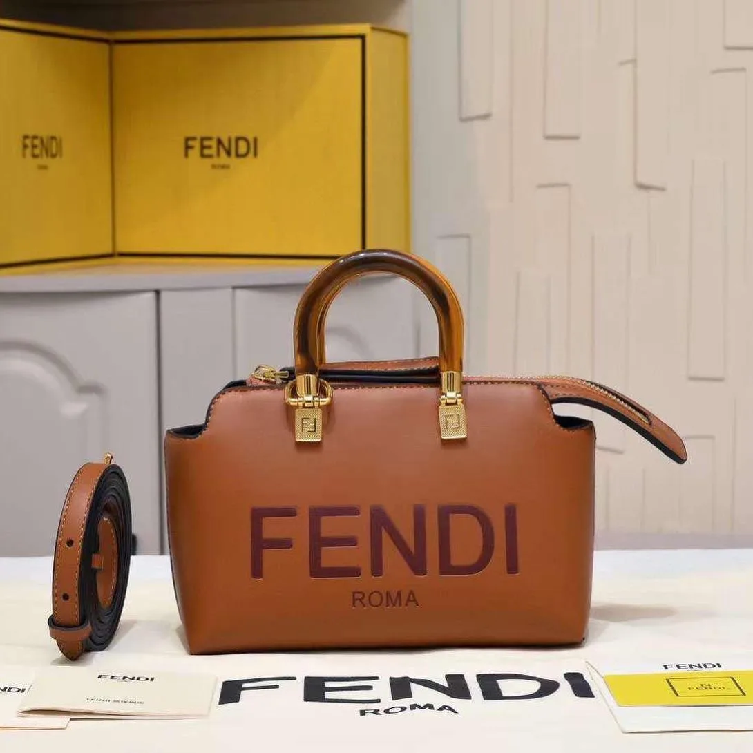 Fendi Roma photo 3