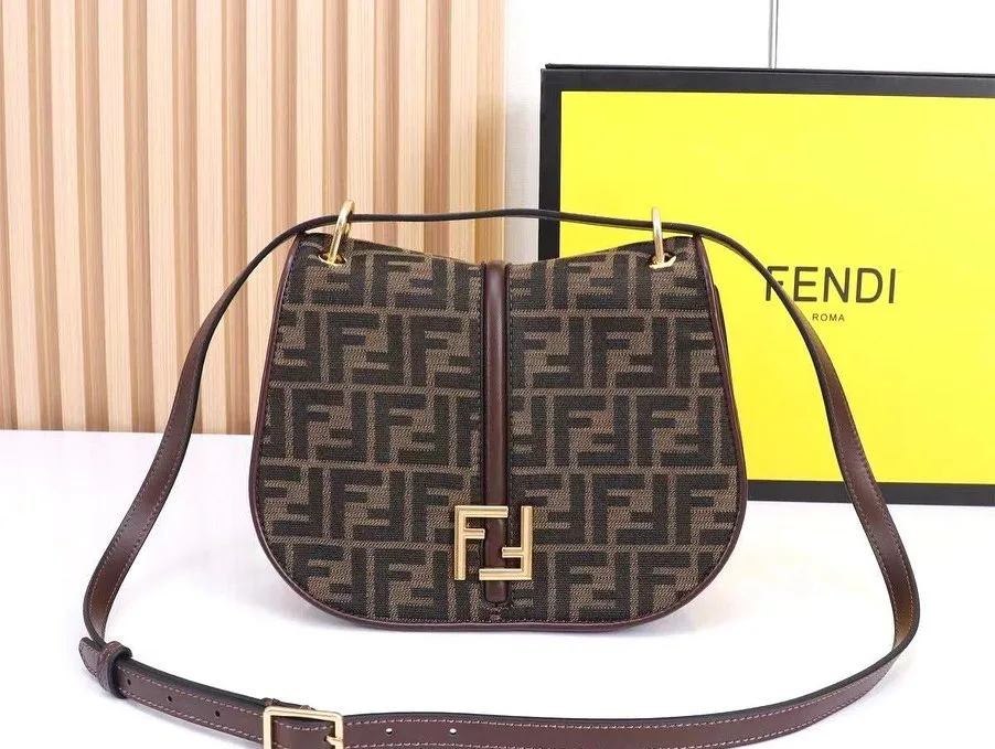 Fendi Mama Bag photo 2