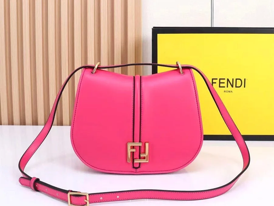 Fendi Mama Bag photo 3