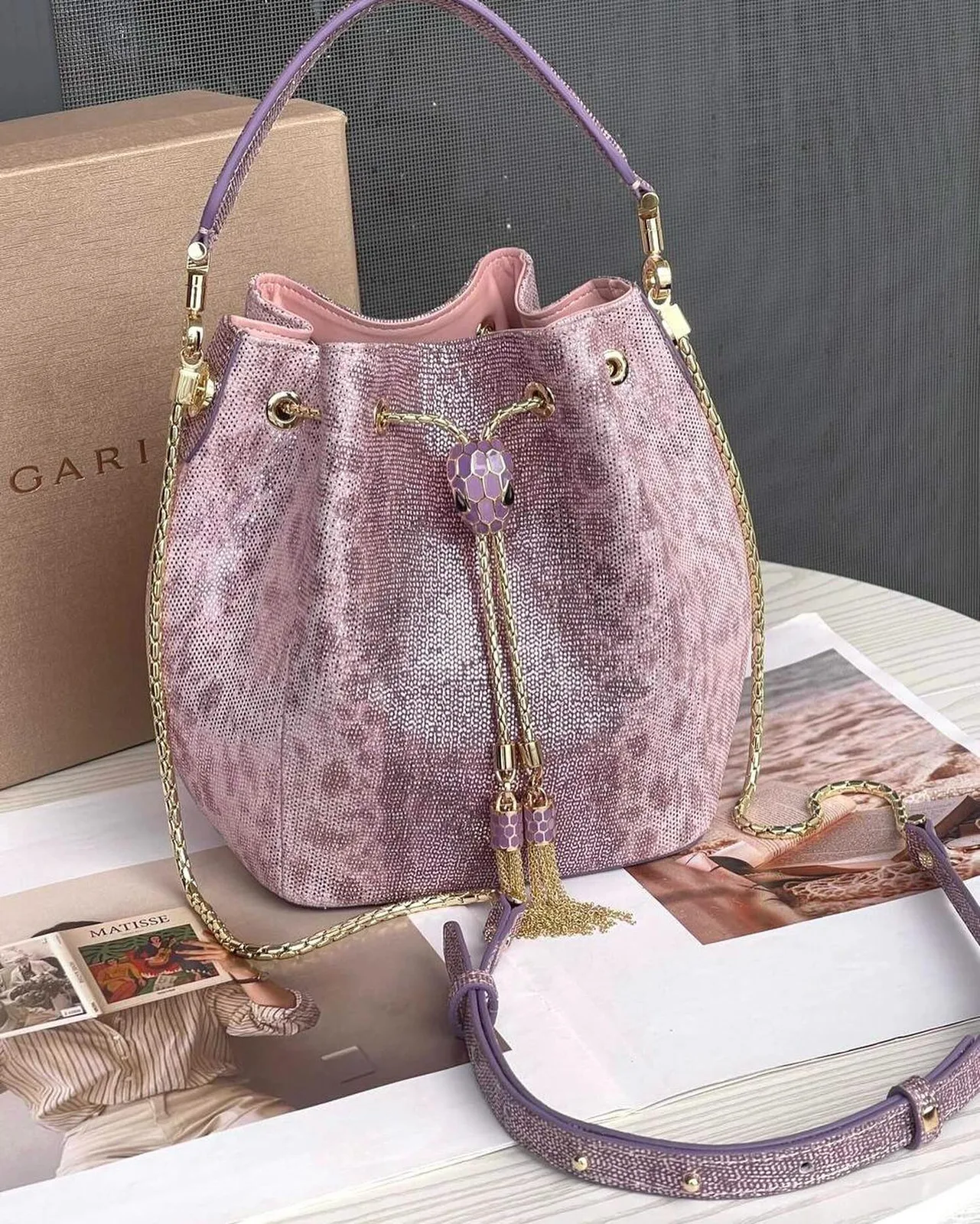 Bulgari Serpenti Forever Bucket Bag photo 3