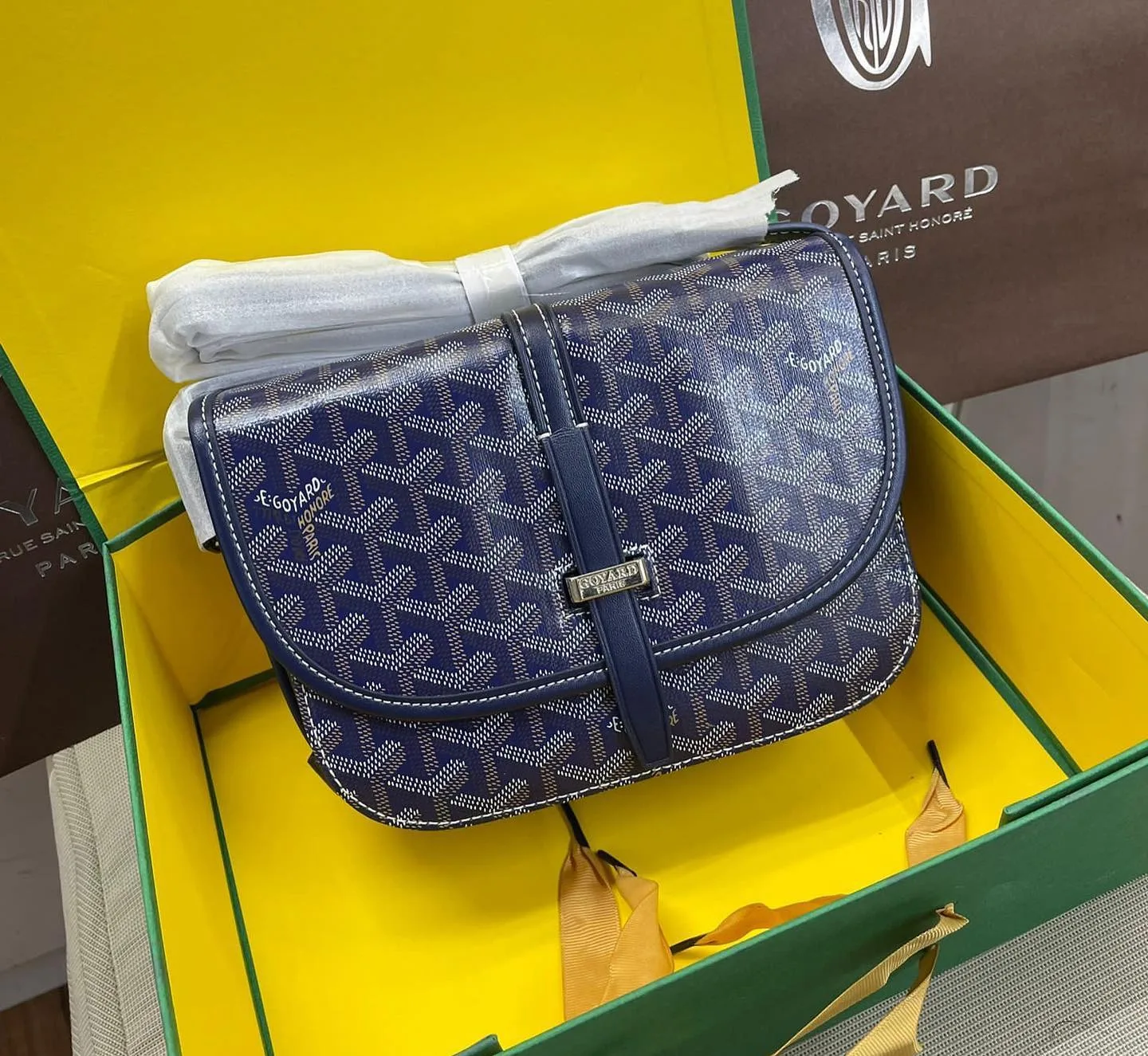 Goyard Clutch photo 6