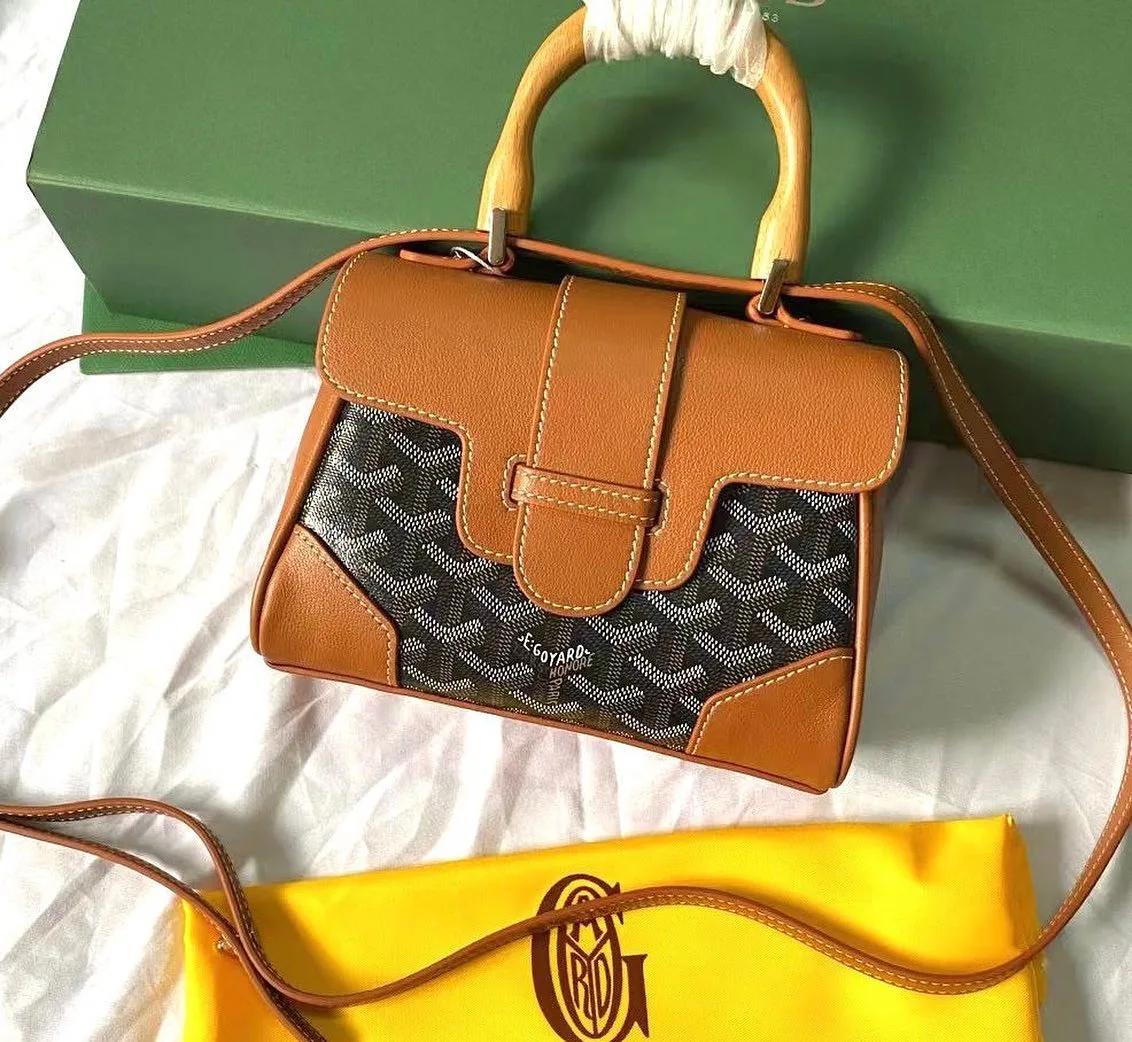 Goyard Crossbody Bag photo 2