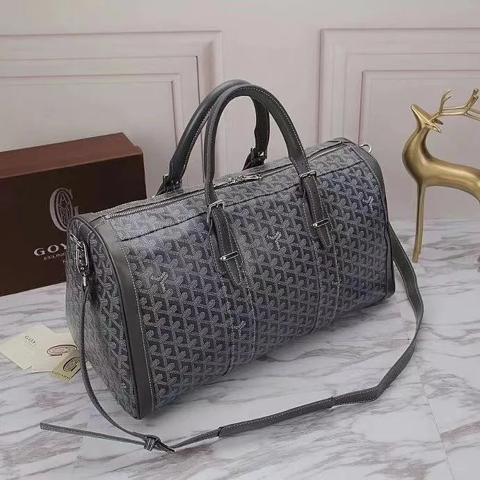 Goyard Duffle Bag photo 4