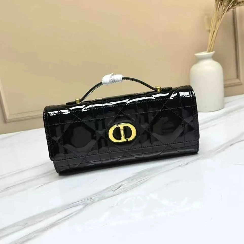 Dior Caro photo 15