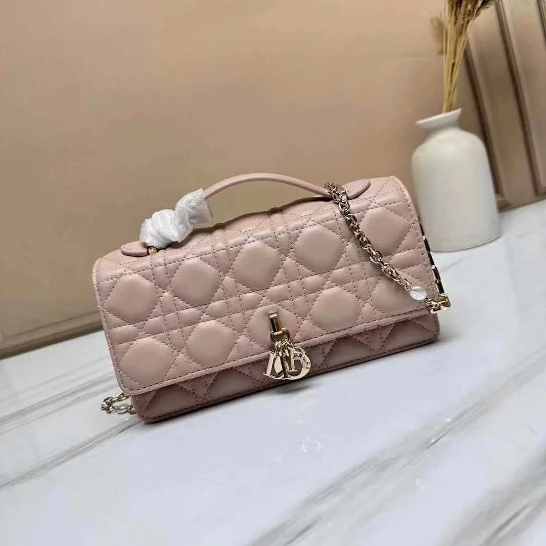 Dior Caro