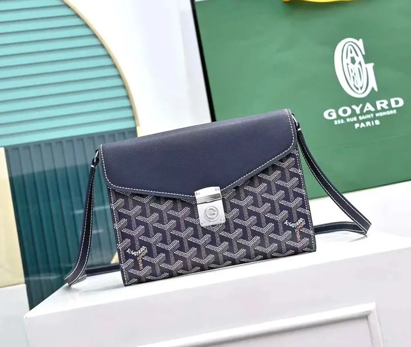 Goyard Crossbody Bag photo 5