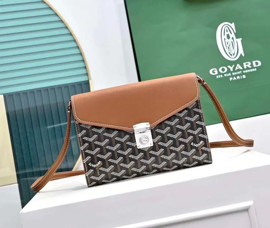Goyard Crossbody Bag photo 2
