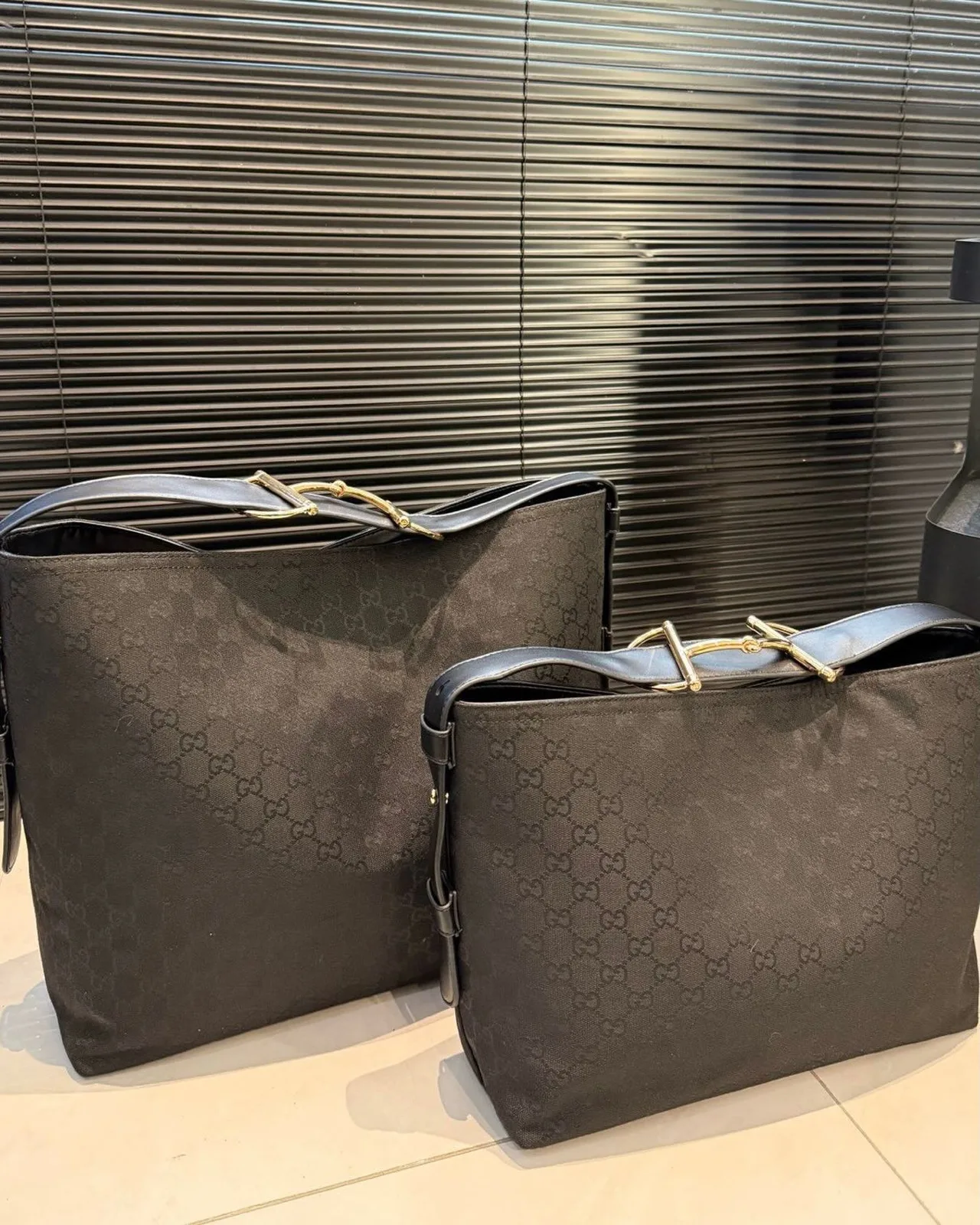 Gucci Shoulder Bag