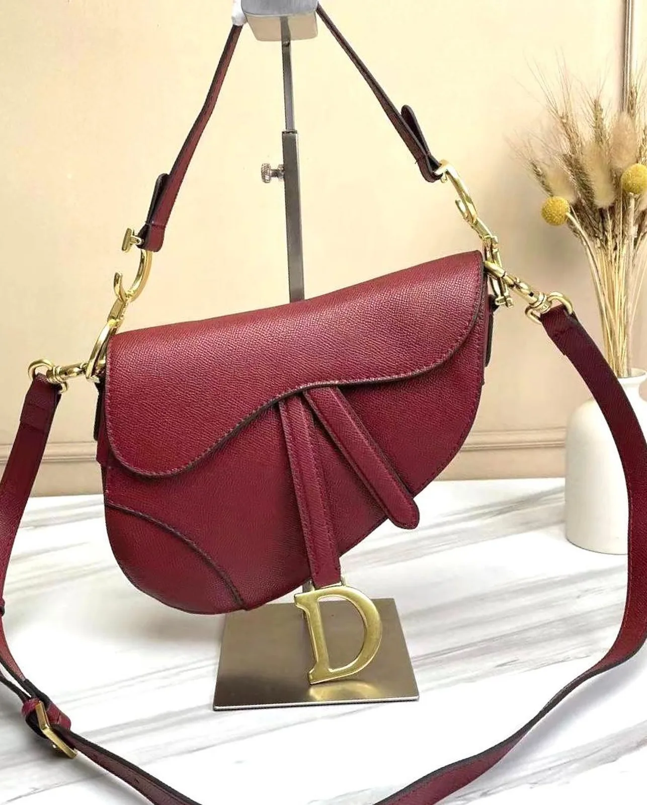 Dior Saddle Bag photo 9
